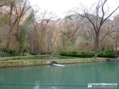 Parque Natural Monasterio de Piedra; comunidad de madrid viajes y senderismo;romanico segoviano